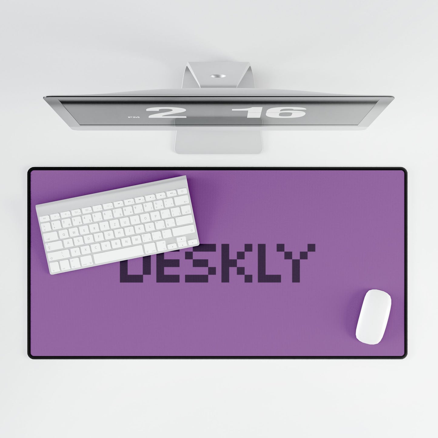 Plum Signature Deskly